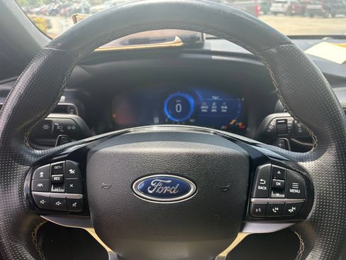 Used 2021 Ford Explorer ST w/ Equipment Group 401A AWD/4WD image 17