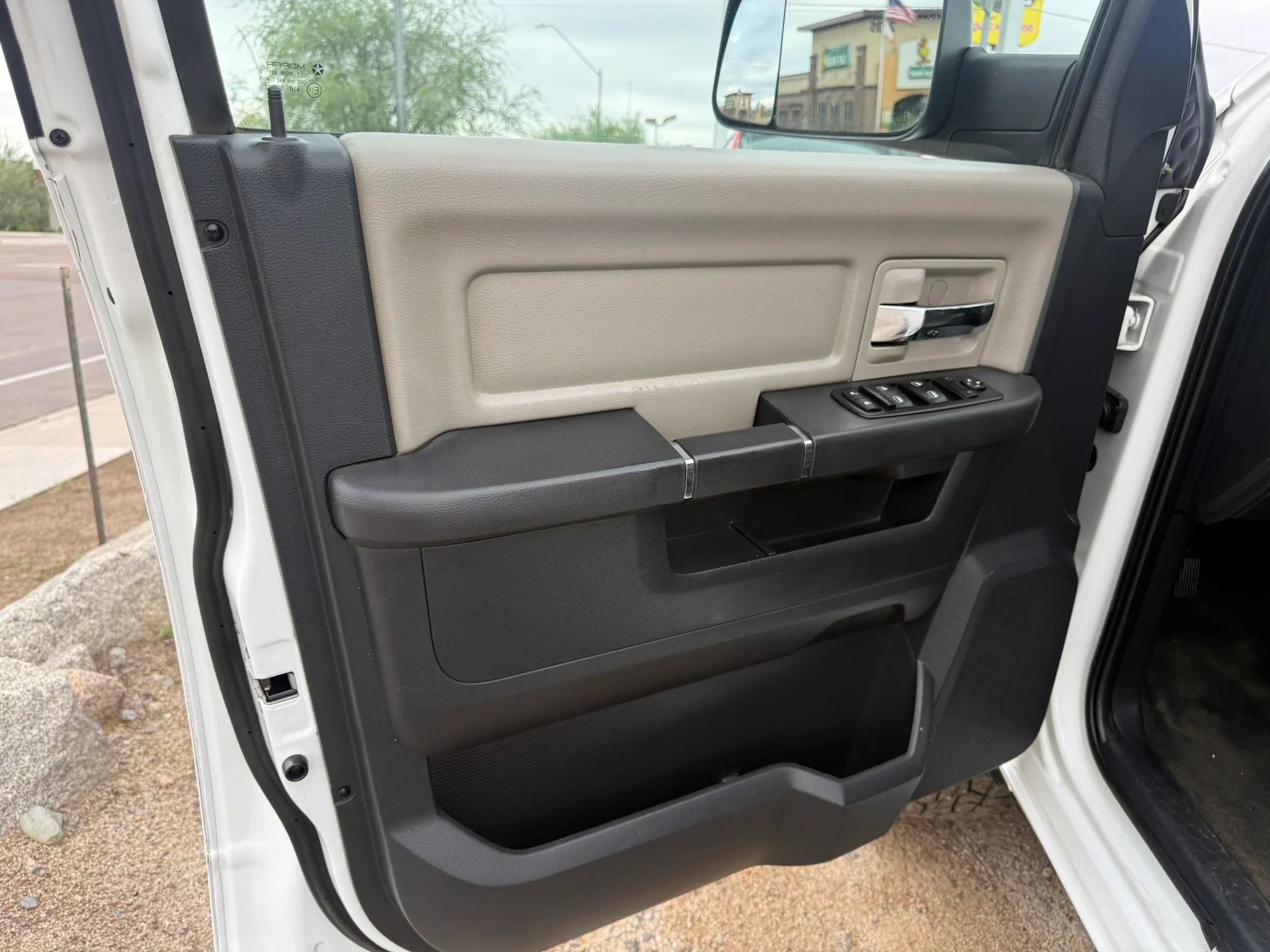 Used 2012 RAM 2500 SLT AWD/4WD image 14