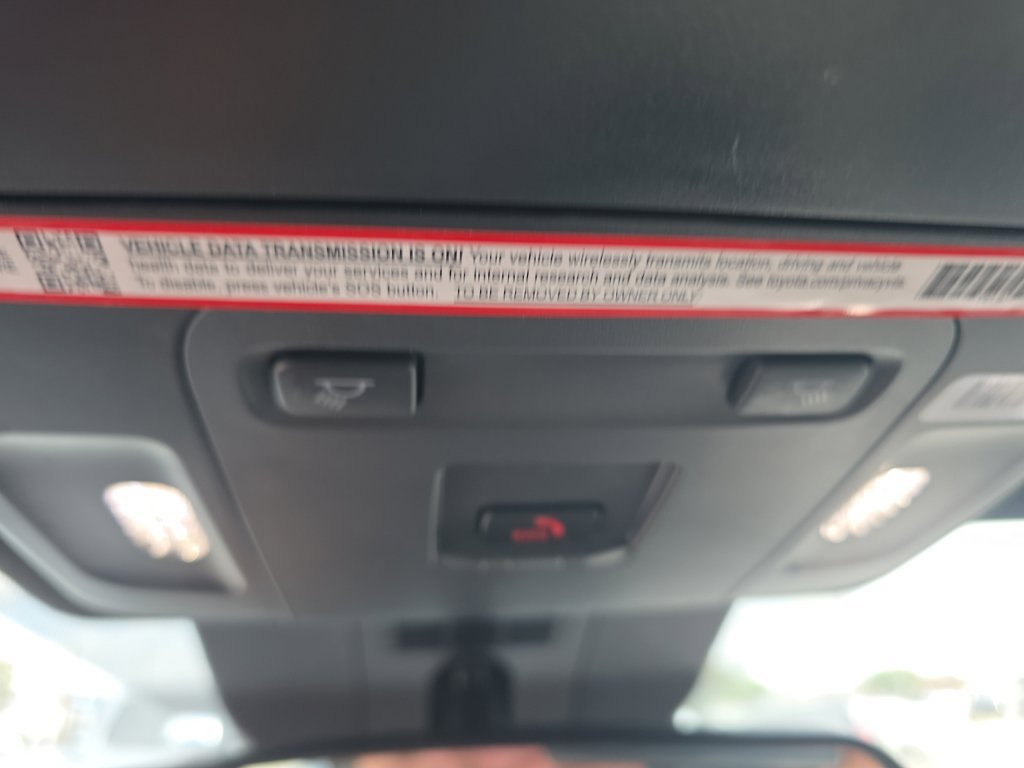 Used 2025 Toyota Camry SE FWD image 25