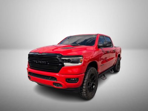 Used 2023 RAM 1500 Laramie AWD/4WD image 2