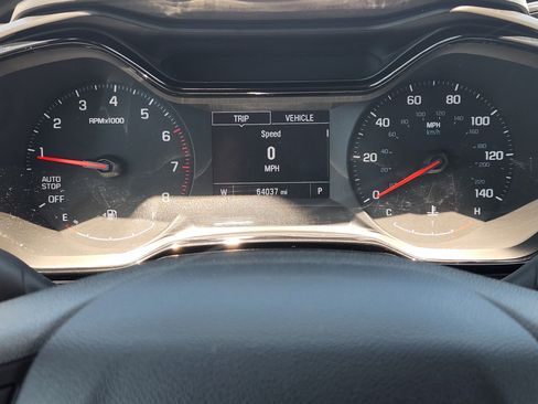 Used 2025 Chevrolet Trax LS FWD image 16