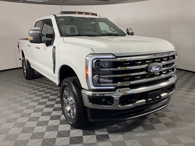 Used 2026 Ford F250 King Ranch w/ Chrome Package AWD/4WD image 3