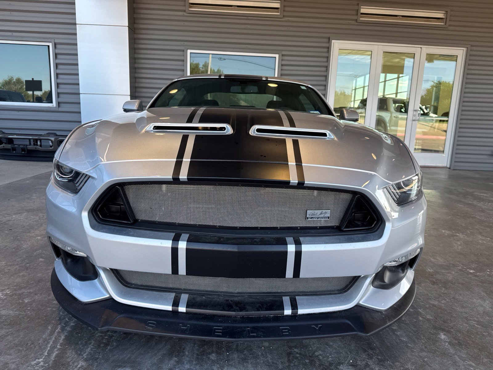 Used 2017 Ford Mustang GT Premium w/ Equipment Group 401A RWD image 10