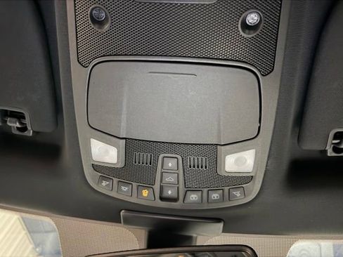 Used 2017 Ford F150 Lariat w/ Equipment Group 502A Luxury AWD/4WD image 42
