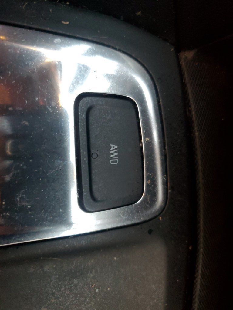 Used 2021 Chevrolet Equinox LS w/ LS Convenience Package AWD/4WD image 17