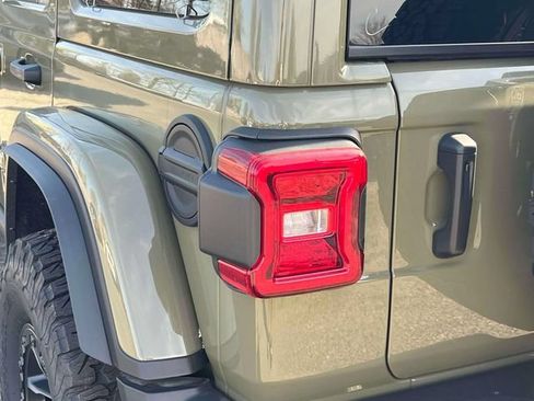 New 2026 Jeep Wrangler Unlimited Rubicon AWD/4WD image 6