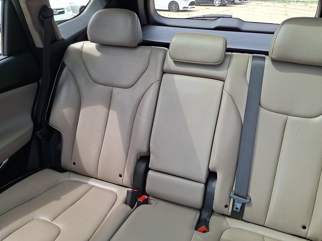 Used 2023 Hyundai Santa Fe Limited w/ Cargo Package AWD/4WD image 18
