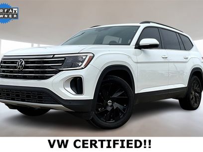 Certified 2025 Volkswagen Atlas SE w/ Panoramic Sunroof Package