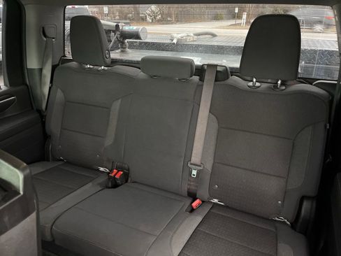 Used 2024 Chevrolet Silverado 3500 LT w/ Convenience Package image 17