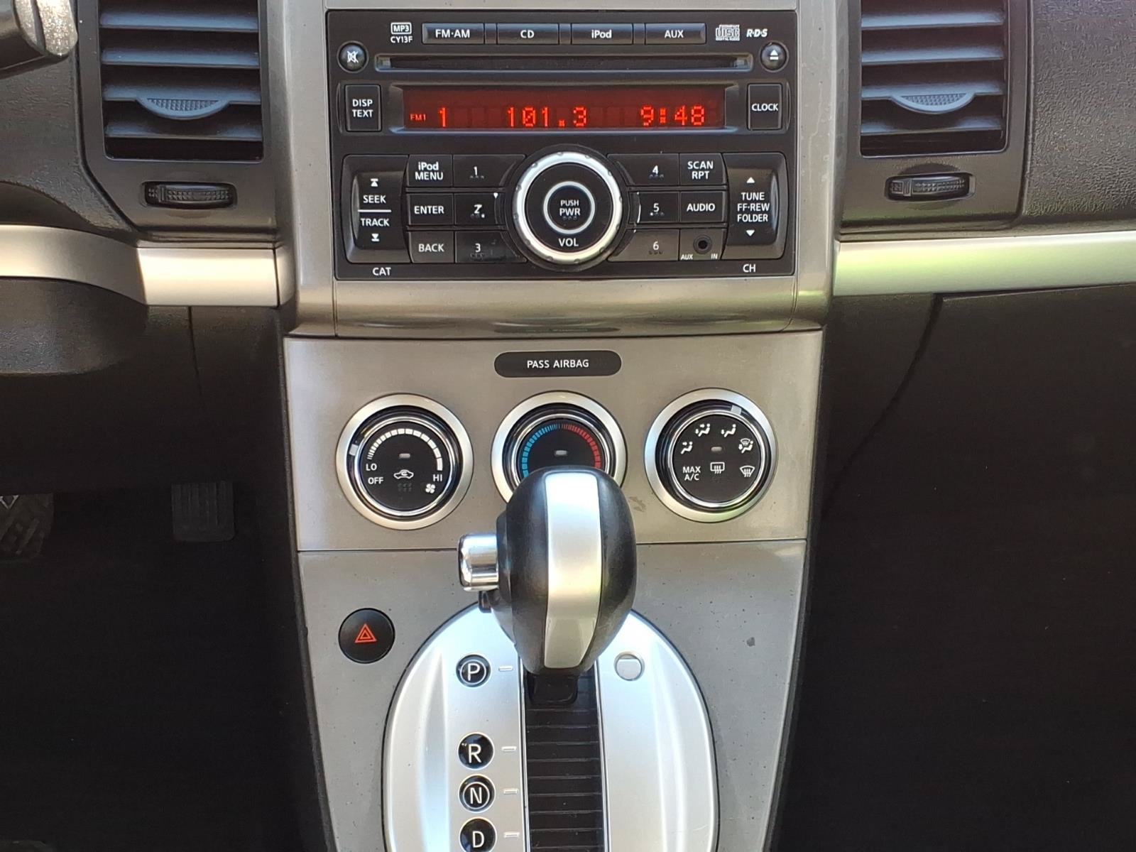 Used 2012 Nissan Sentra 2.0 S w/ Convenience Pkg FWD image 6