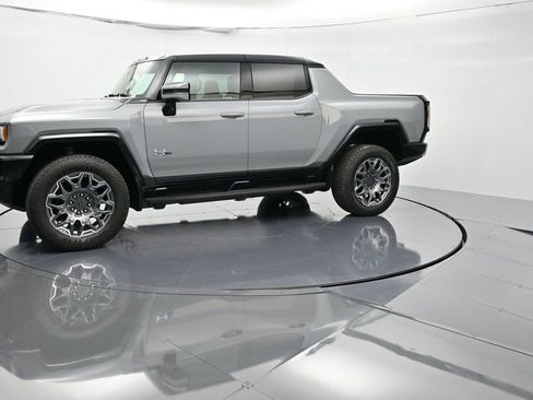 New 2025 GMC Hummer EV 3X image 9