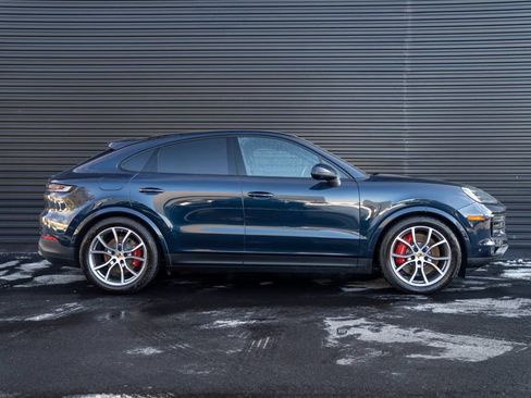 New 2026 Porsche Cayenne S image 11