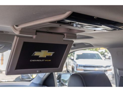 Used 2019 Chevrolet Tahoe LT image 14