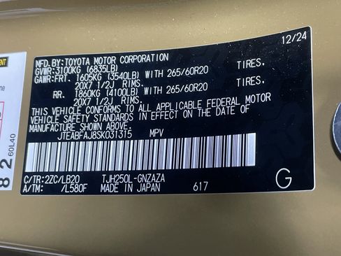 Certified 2025 Toyota Land Cruiser w/ Premium Package image 36