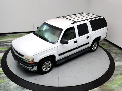 Used 2001 Chevrolet Suburban LS w/ LS Preferred Equipment Group RWD image 29