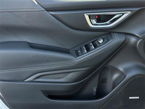 Used 2020 Subaru Forester Limited w/ Popular Package #3 image 14