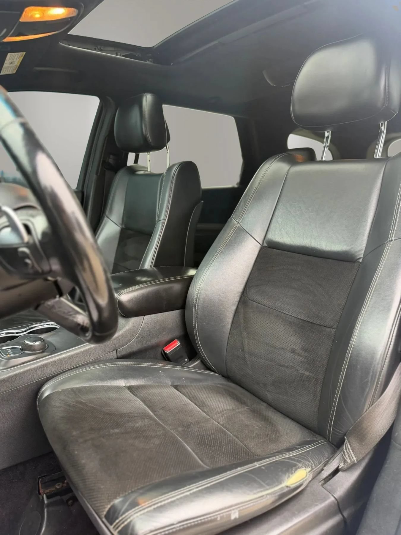 Used 2016 Dodge Durango SXT w/ Blacktop Package AWD/4WD image 11