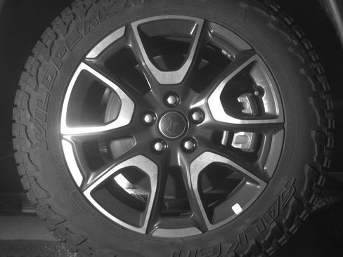 Used 2025 Jeep Compass Trailhawk image 12