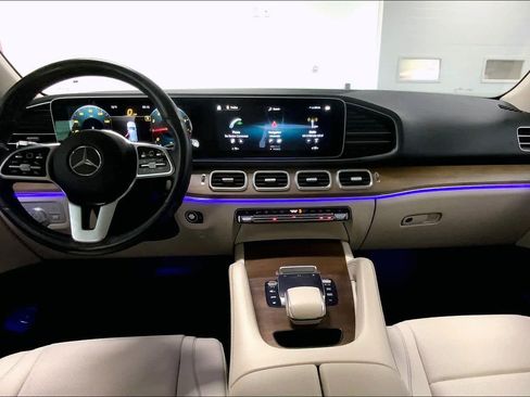 Used 2021 Mercedes-Benz GLE 350 4MATIC w/ Premium Package image 9