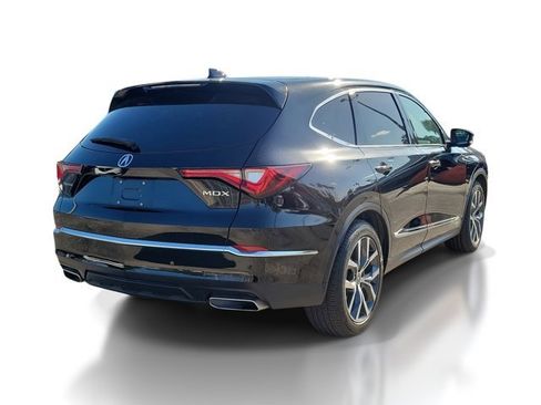 Certified 2023 Acura MDX FWD w/ Technology Package image 4