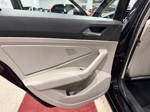 Used 2020 Volkswagen Jetta SEL FWD image 25