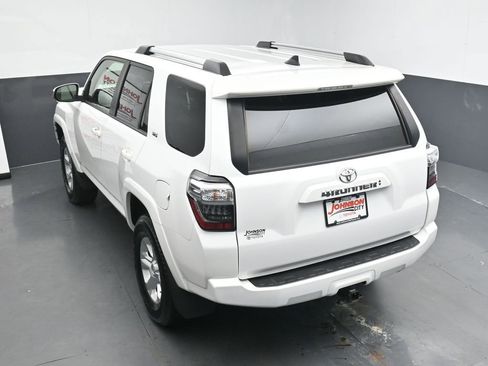 Used 2024 Toyota 4Runner SR5 image 28