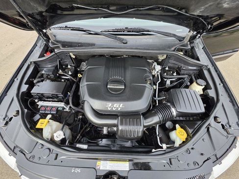 Used 2013 Jeep Grand Cherokee Limited image 20