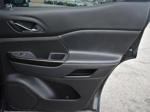 Used 2020 GMC Acadia AT4 image 44