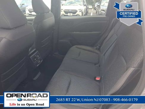 Used 2025 Subaru Forester Premium AWD/4WD image 18