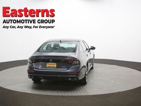 Used 2023 Honda Accord EX-L image 39