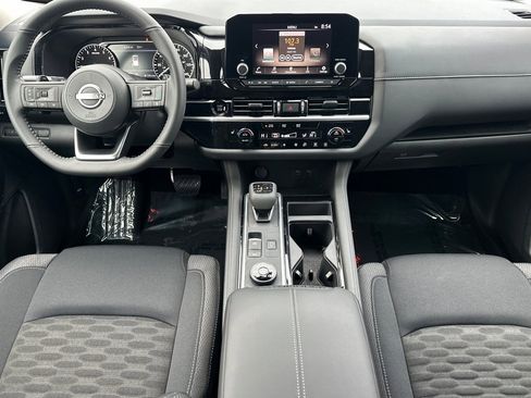 New 2025 Nissan Pathfinder SV w/ SV Premium Package image 16