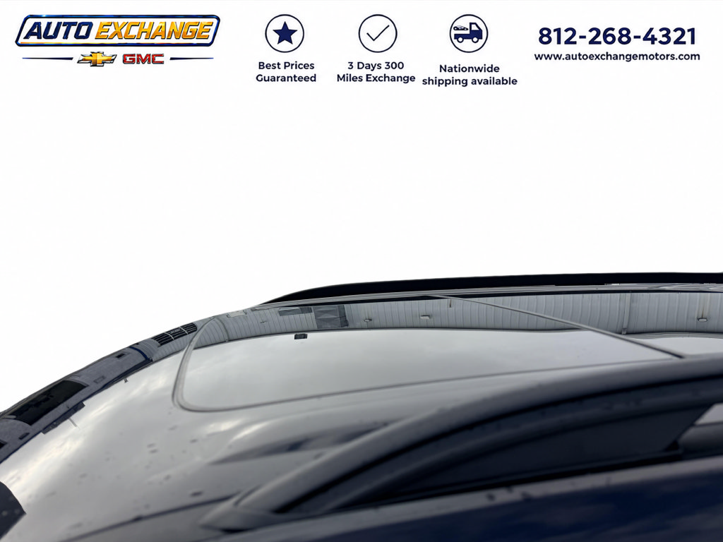 Used 2023 Ford Explorer XLT w/ XLT Sport Appearance Package AWD/4WD image 32