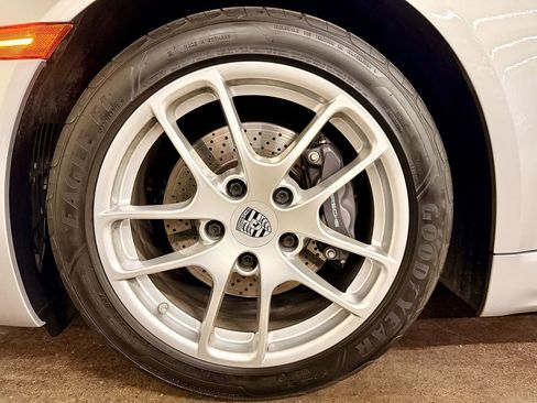 Used 2022 Porsche 718 Cayman image 22