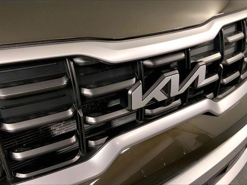 Certified 2025 Kia Telluride SX w/ SX Captain's Chair Package AWD/4WD image 30