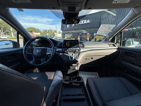 Used 2022 Honda Odyssey EX-L image 17