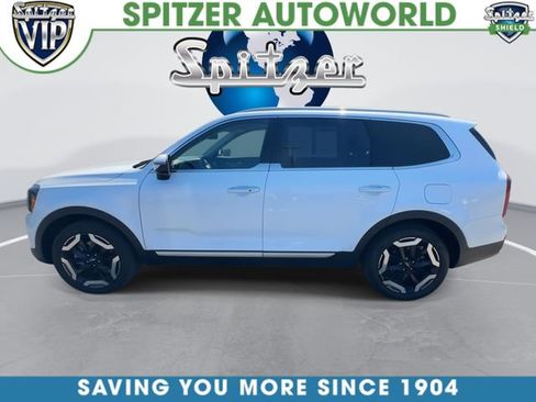 Certified 2024 Kia Telluride S w/ S Sunroof Package AWD/4WD image 9