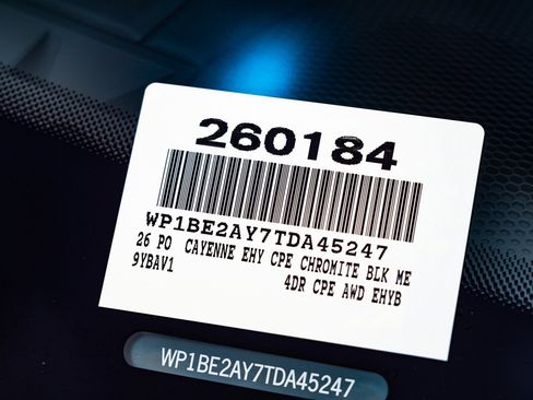 New 2026 Porsche Cayenne E-Hybrid Coupe image 34