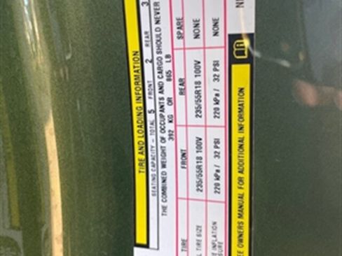 Used 2022 Dodge Challenger SXT image 13