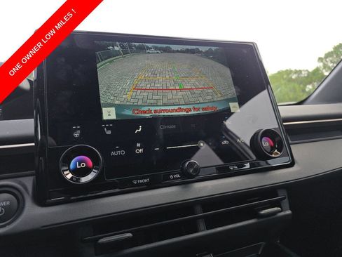 Used 2026 Toyota bZ FWD image 33