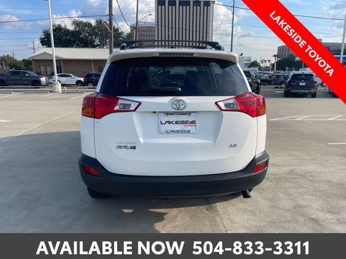 Used 2015 Toyota RAV4 LE FWD image 4