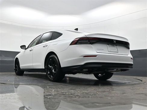 New 2025 Honda Accord SE image 38