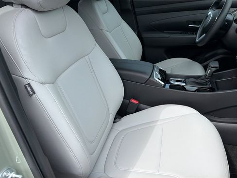 Certified 2025 Hyundai Santa Cruz SEL AWD/4WD image 25