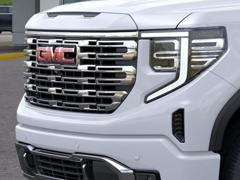 New 2026 GMC Sierra 1500 Denali w/ Denali Reserve Package image 14