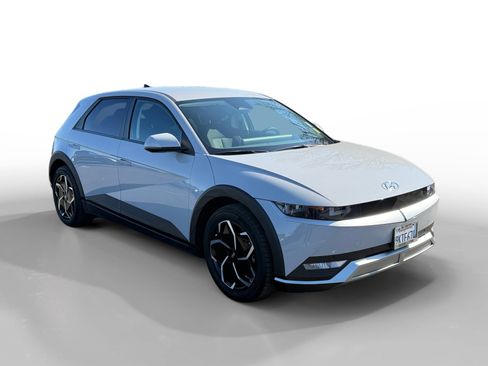Certified 2024 Hyundai Ioniq 5 SEL image 7