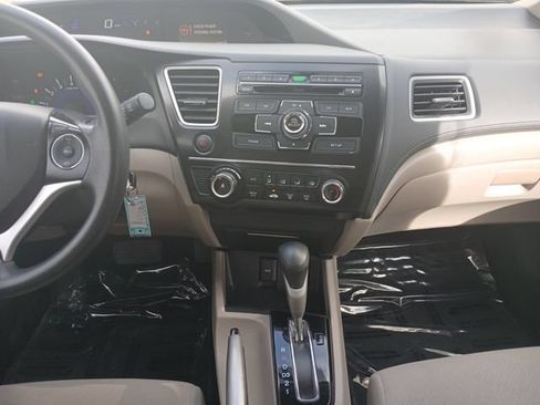 Used 2013 Honda Civic LX image 3
