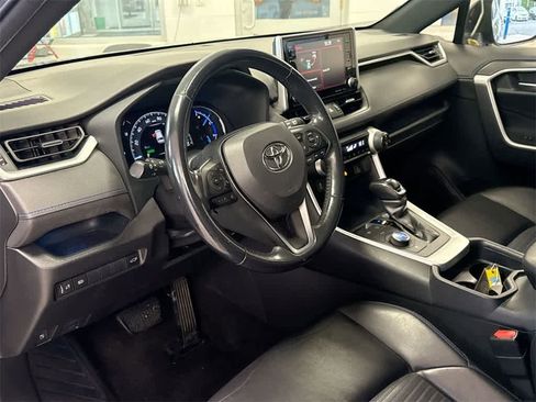 Used 2019 Toyota RAV4 XSE image 10