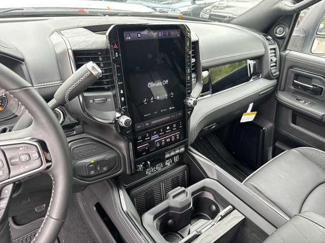 New 2027 RAM 3500 Limited AWD/4WD image 21