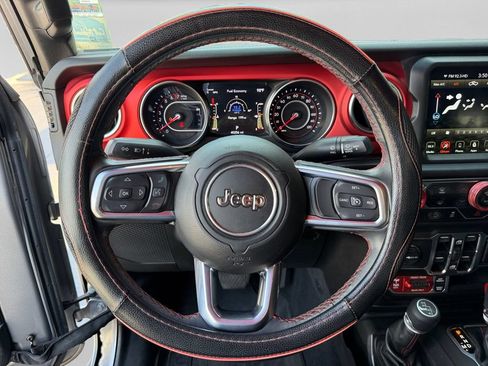 Used 2020 Jeep Gladiator Rubicon AWD/4WD image 18