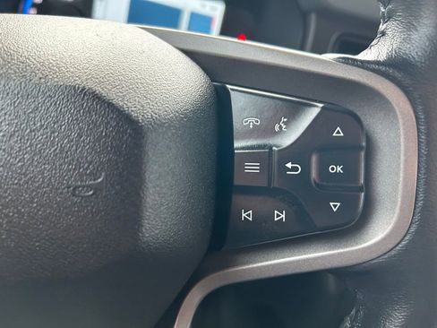 Certified 2024 Ford Bronco Black Diamond image 21