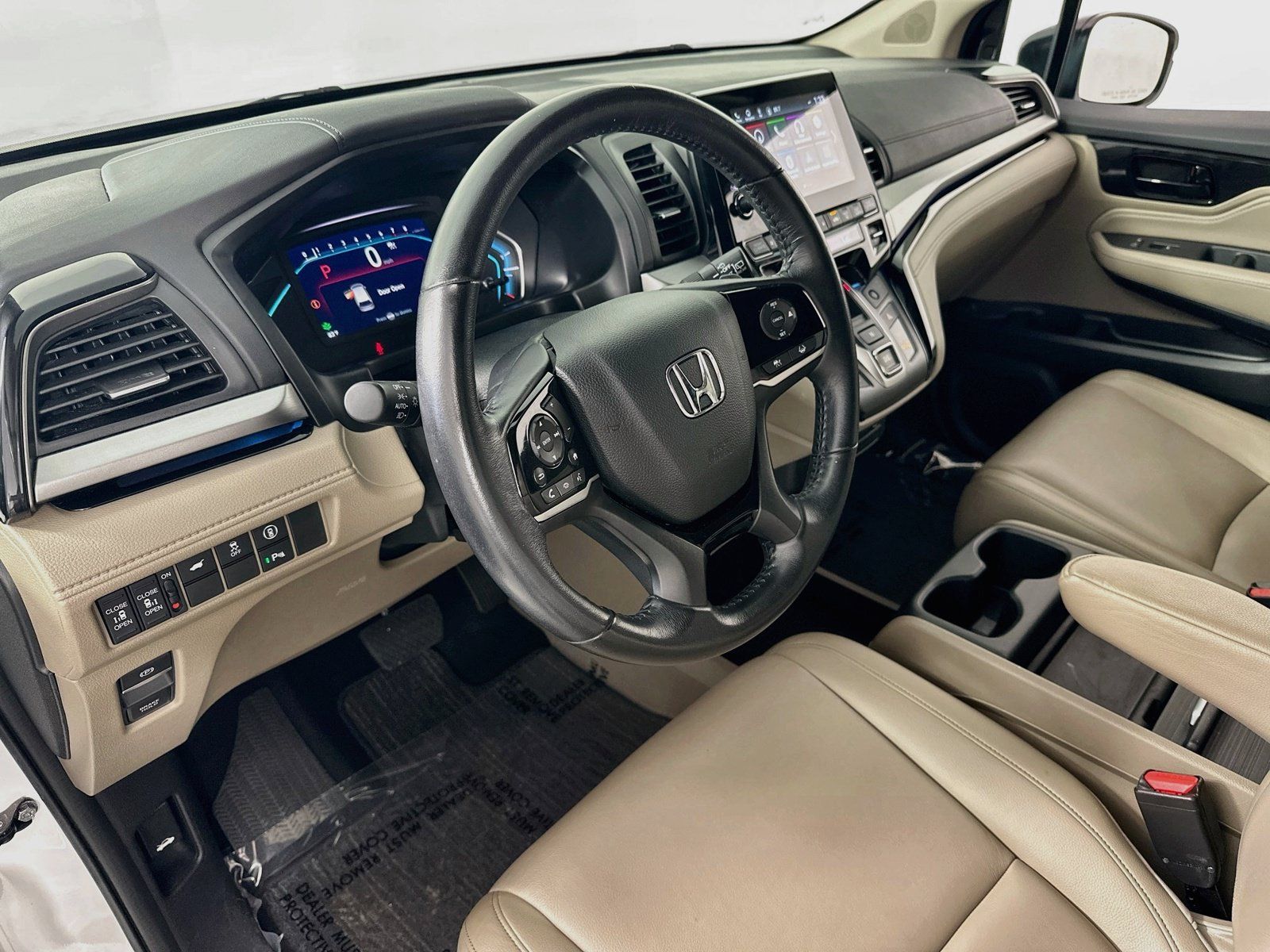 Used 2023 Honda Odyssey Touring image 9